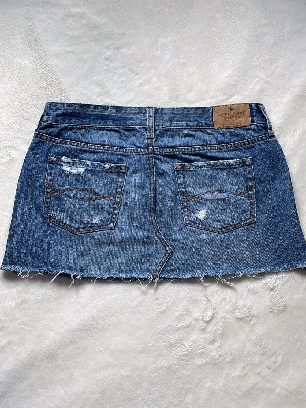 Abercrombie & Fitch Distressed Denim
Mini Skirt | Size 8 - Picture 3 of 7